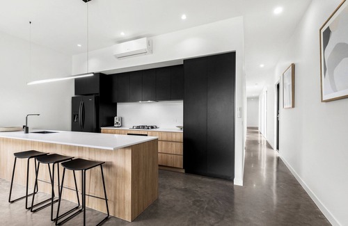 Point Lonsdale House | Coastal Chic - Lonnie Style!