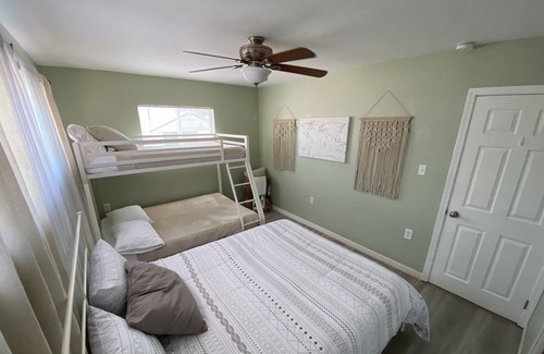 Bay Ho House | Coastal Chill: Heated Pool, Spa, and Chef's Kitchen!