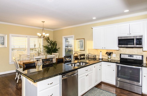 Rockport House | Coastal Class Waterfront - "Your Home away from Home"