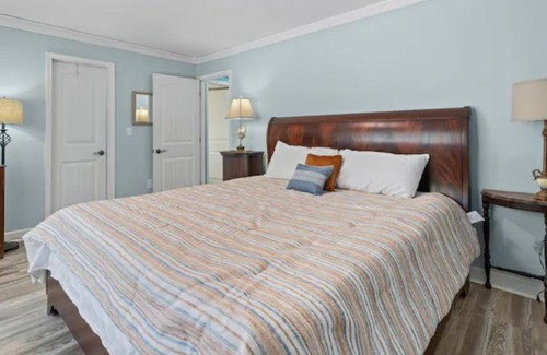 Crescent Beach House | Coastal Clubhouse