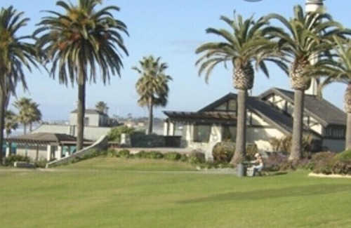 Del Mar Heights House | 🌴 Coastal Comfort Awaits — Modern 1-Bedroom Suite Near Beach in Del Mar.