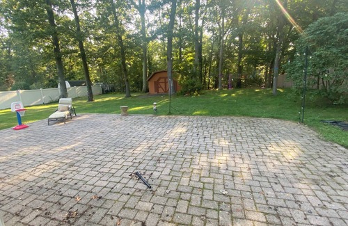 Fort Salonga House | Coastal Comfort in Northport - 4 Bedroom House
