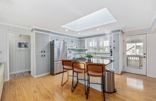 Sunset Beach House | Coastal Comfort Near Sunset Beach 3BR/2BA, Great for Families