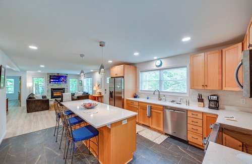 Rehoboth Beach Apartment | Coastal Comfort: Rehoboth Beach Getaway w/Porch!
