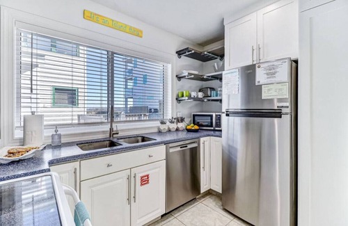 Ocean Cay House | Coastal Cottage 214 | Large Ocean View Deck | Gas Grill