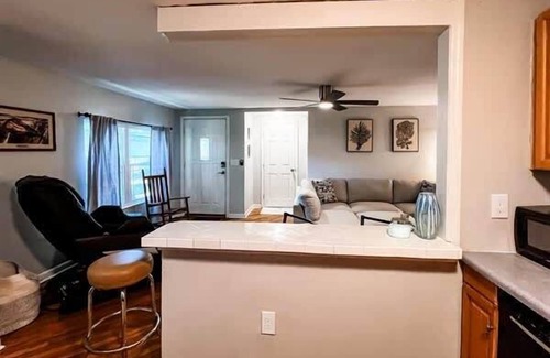 Apalachicola House | Coastal Cottage- Apalachicola- Golf Cart Rental
