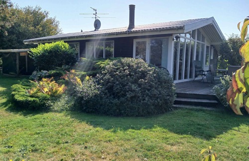Vemmenæs House | Coastal cottage charm with room for the family