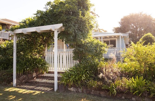 Narrawallee House | Coastal Cottage in Narrawallee