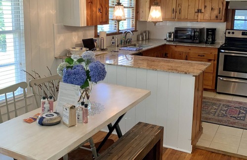 Fairhope House | Coastal Cottage Steps Away from the Beach and Downtown Fairhope