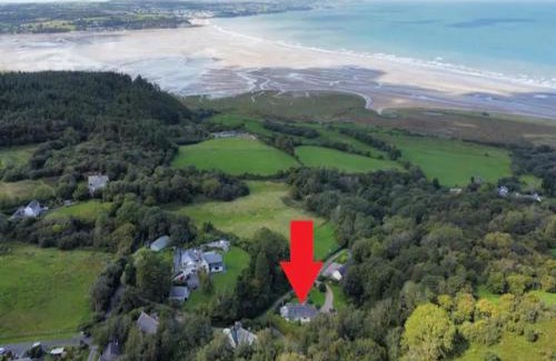 Llanddona House | Coastal Cottage with Stunning Views Pass the Keys