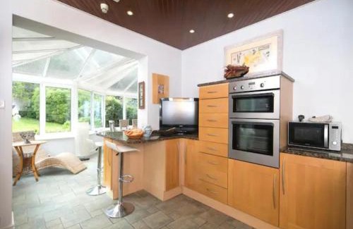 Llanddona House | Coastal Cottage with Stunning Views Pass the Keys