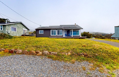 Bodega Bay House | Coastal cottage with spectacular ocean views, patio, firepit, fireplace