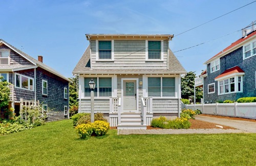Pocasset House | Coastal dog-friendly cottage near Hen Cove with sunroom, beach access, & games