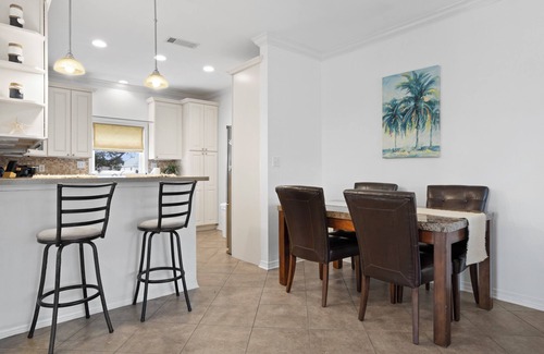 Long Beach Condo | Coastal Escape - 2BR First-Floor Condo Steps from the Beach and Events