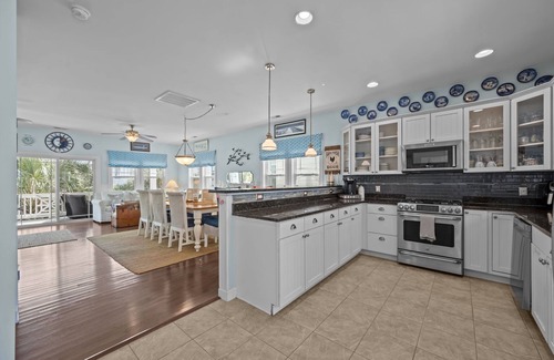 Surf City House | Coastal Escape, Pool, Elevator—Salty Pause