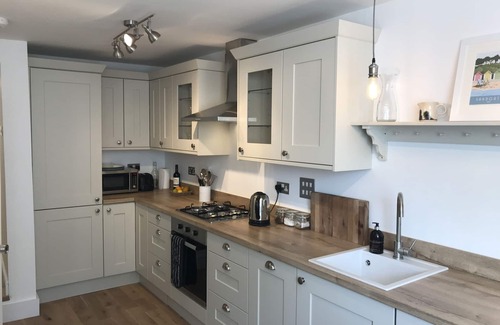 Sandgate Apartment | Coastal garden flat with parking. Pet friendly! Only 2 minutes from the beach!