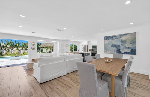 Naples Park House | Coastal Getaway w/Pool, Spa & Tiki Lounge