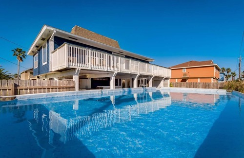 Jamaica Beach House | Coastal Getaway with Pool & Golf Cart Option