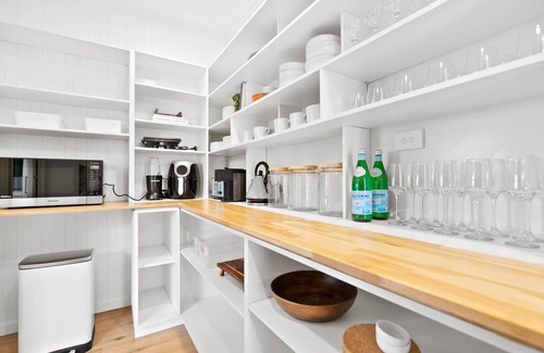 McCrae House | Coastal Hideaway McCrae