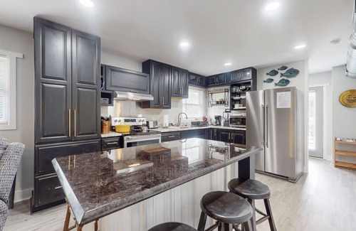 Supply House | Coastal home close to beach and local attractions