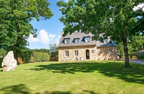 Logonna-Daoulas House | Coastal Home in Logonna-Daoulas