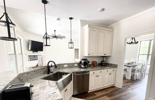 Kiln House | Coastal home near Jourdan River!