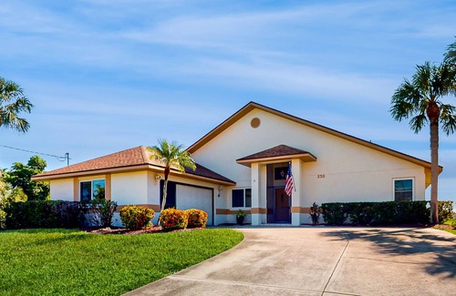 Pebble Beach House | Coastal home on golf course w/water view, private pool & spa, AC, W/D, Wifi