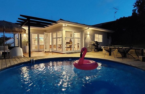 Kohimarama Apartment | Coastal Home with Pool & Spa (Furnished Rentals)
