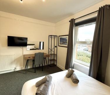 Leiston Cabin | Coastal Lodge