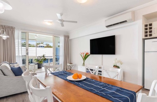 Port Douglas Apartment | Coastal Luxe Apartment with Lagoon Views & Beach Access 88 Silk, Port Douglas