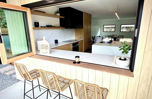 Pismo Beach House | Coastal Modern home in lovely Shell Beach steps away from beach access