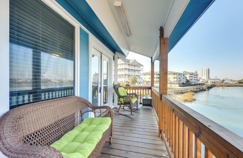 North Myrtle Beach House | Coastal Oasis w/Marsh Views in North Myrtle Beach