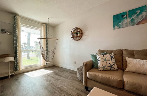 Eau Gallie Shores House | Coastal Oasis! Cozy 2/1, Close to The Beach!