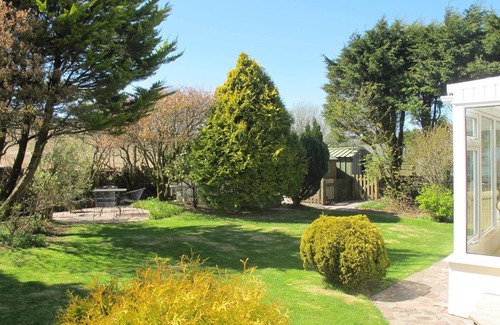 Ilfracombe House | Coastal Path Cottage Stunning Sea Views and very dog friendly in North Devon