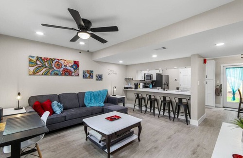 Fort Walton Beach House | Coastal Pet Friendly Stay | Near Downtown & Parks