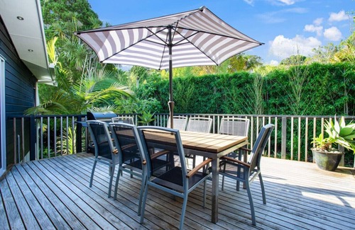 Rothesay Bay House | Coastal Retreat w Spa Pool just Steps to the Beach