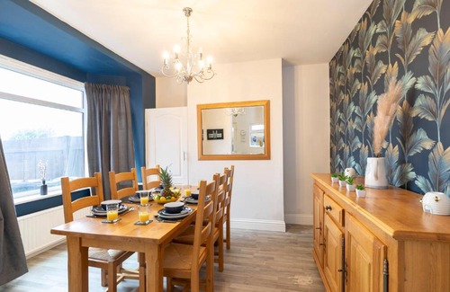Redcar House | Coastal Retreat!