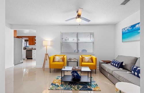 Madeira Beach House | Coastal Retreat Near John’s Pass Village