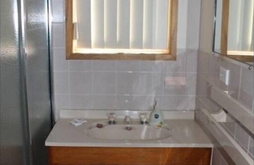 Denhams Beach Apartment | Coastal Retreat Unit 5 - relax and enjoy the ocean views