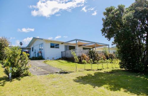 Whiritoa House | Coastal Retreat - Whiritoa Holiday House