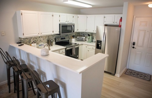Rehoboth Beach Condo | Coastal Sage 2bd/2ba Rehoboth/Dewey Beach