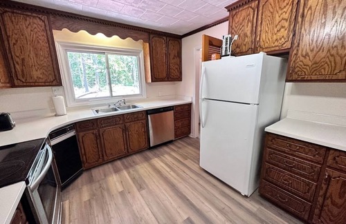 Straits House | Coastal SeaClusion Vacation Rental is located in Down East, Carteret County, NC