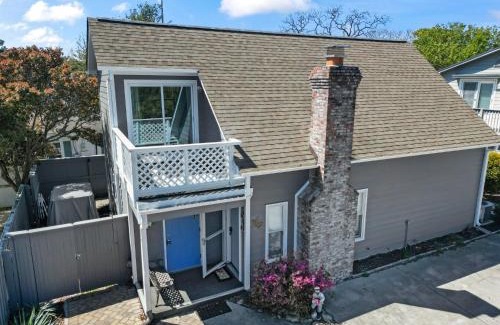 Crescent Beach House | Coastal Villa- Sleeps 8, 5 Bds, and 3 Blocks to Beach by myBeach Vacation Rentals