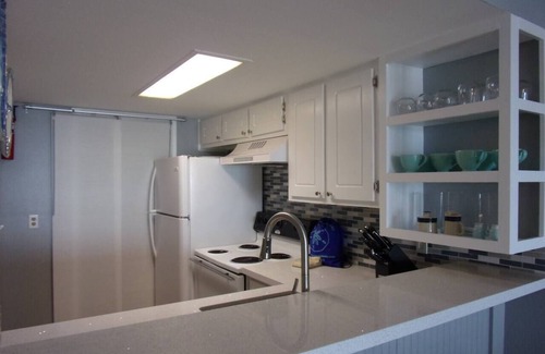 Galveston Condo | Coastal Waves @ By the Sea