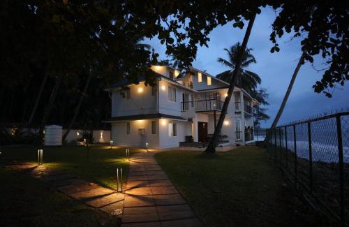 Elathur House | Coastline 4Bedroom cliffside villa