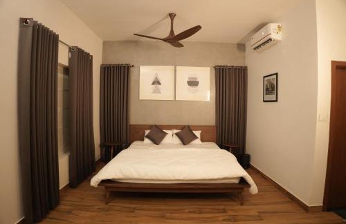 Elathur House | Coastline 4Bedroom cliffside villa