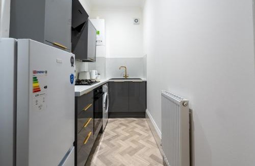 Coatbridge Apartment | Coatbridge Apartment