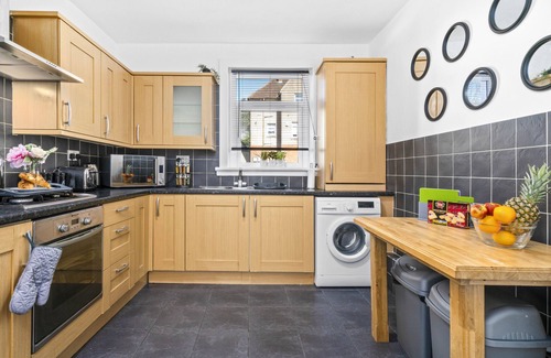 Coatbridge Apartment | Coats Apartment