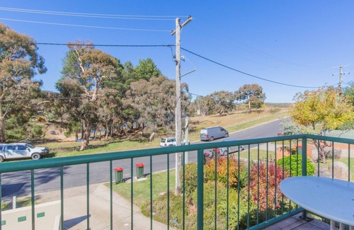 Jindabyne Apartment | Cobb & Co - 3/39 Cobbon Cres