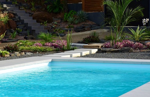 Deshaies Villa | Coco Cannelle Annex 2 bedrooms with private swimming pool (children over 10 years old) (In the heart of the village of Deshaies)